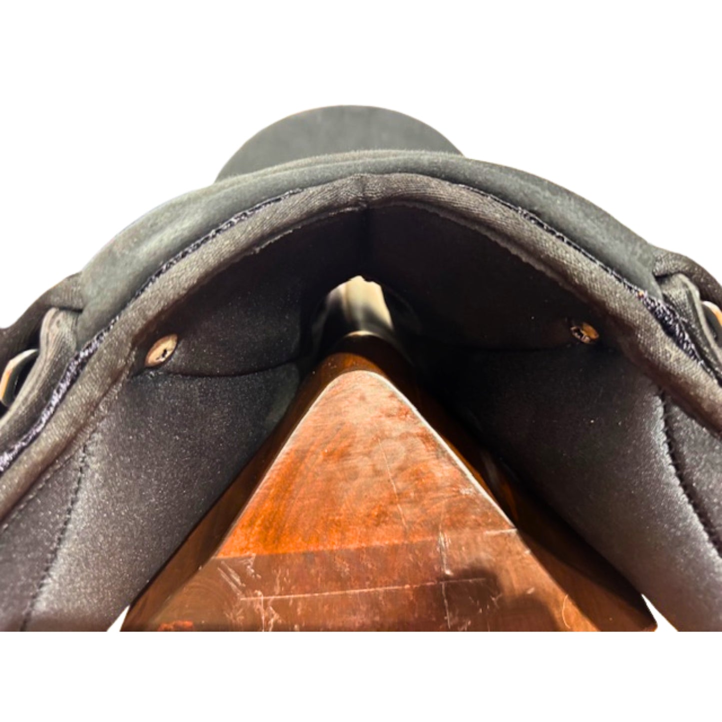 Holmestead Saddlery Synthetic Saddle