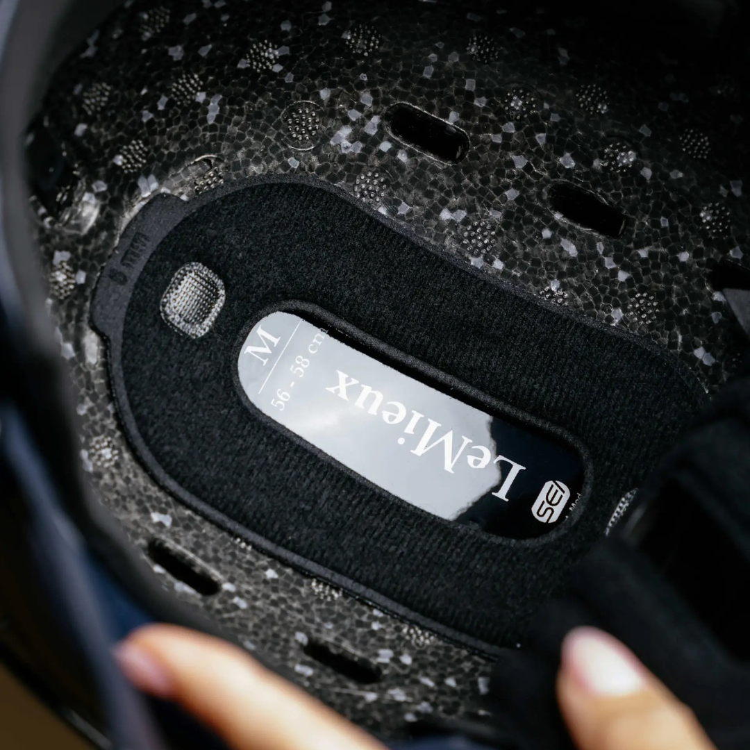 LeMieux Vexa® and Verv® Helmet Donut Black
