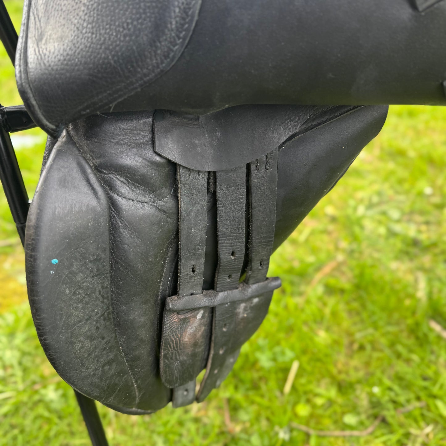 HS#0108 Black 18" Gp Saddle