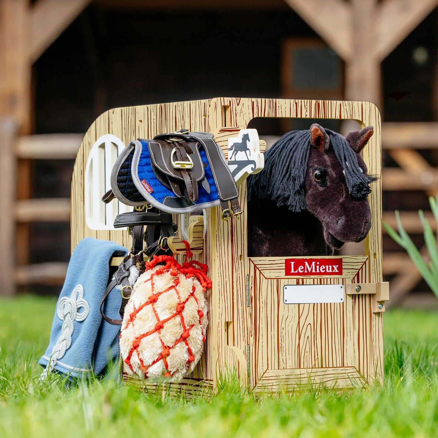 LeMieux Toy Pony Wooden Stable Set