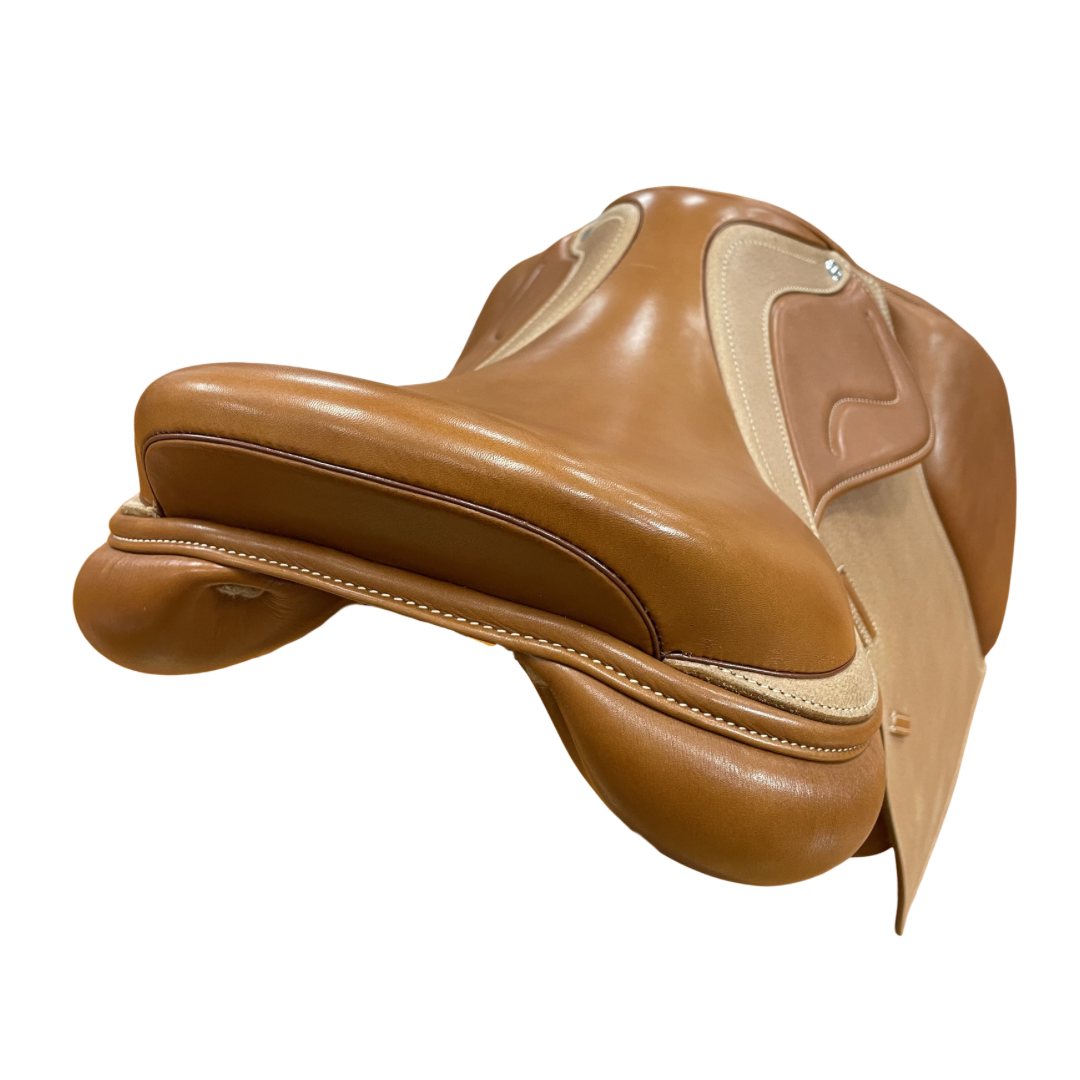 17.5" Jump saddle