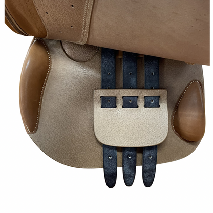 17.5" Jump saddle