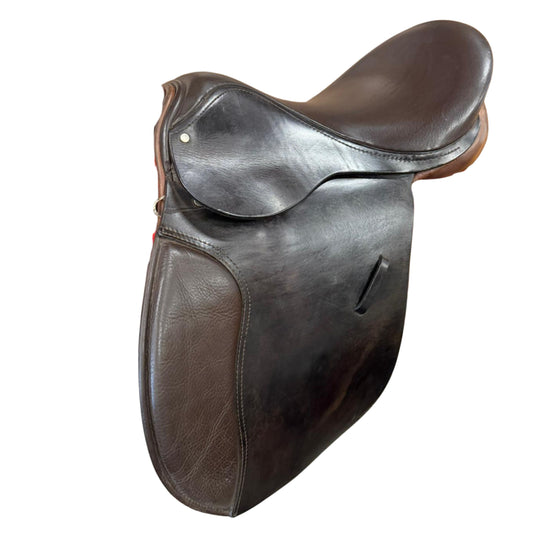 HS#3022 Tack&Country  18"Jump/GP  Saddle Med Fit