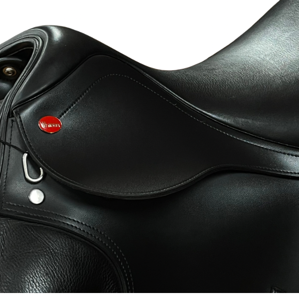 15.5” WHITAKER PONY DRESSAGE