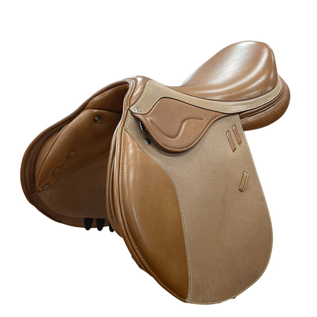 17.5" Jump saddle