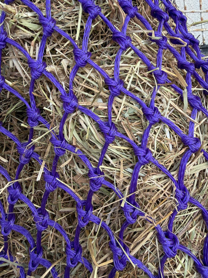 Holmestead Piggy Haynet XS Holes Slow Feeder