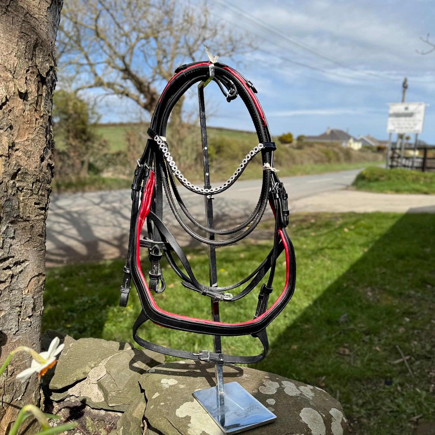HS#9009 Full Black &Red Bridle With Rubber Reins