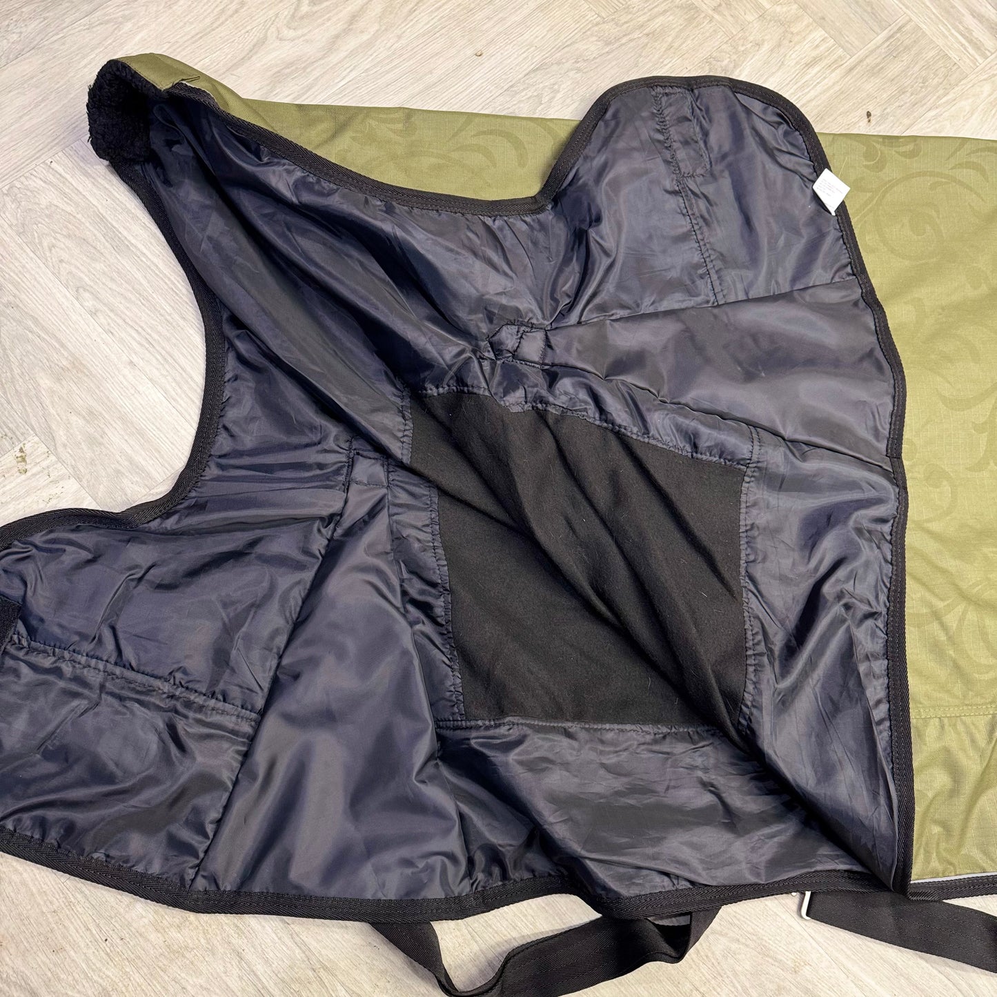 HS#2024 Imperial Riding 5.9"Turnout Fleece Lined Half Neck