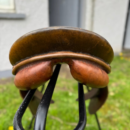 HS#0102  Stubben 18"  Percival GP/Jump Saddle