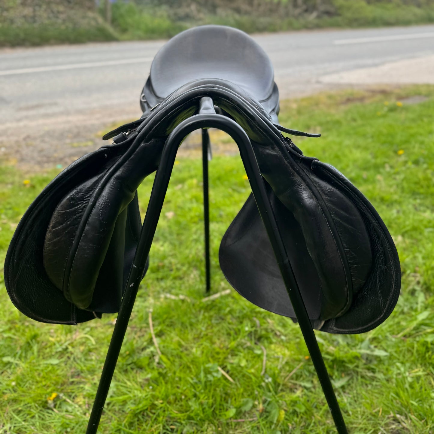 HS#0108 Black 18" Gp Saddle