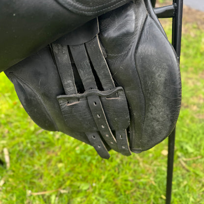HS#0108 Black 18" Gp Saddle