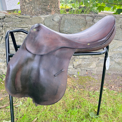HS#0096 Show Pariani Saddle 18" medium