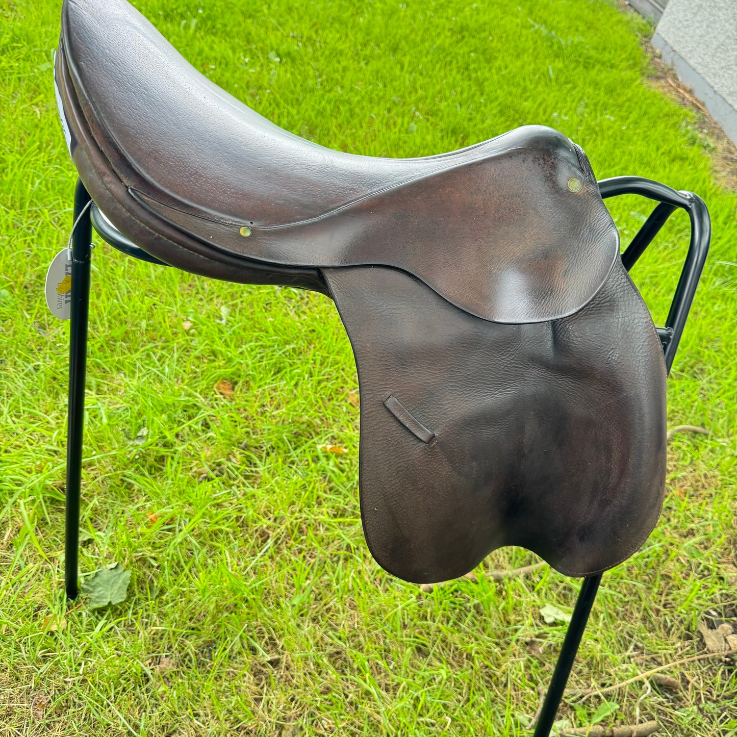 HS#0096 Show Pariani Saddle 18" medium