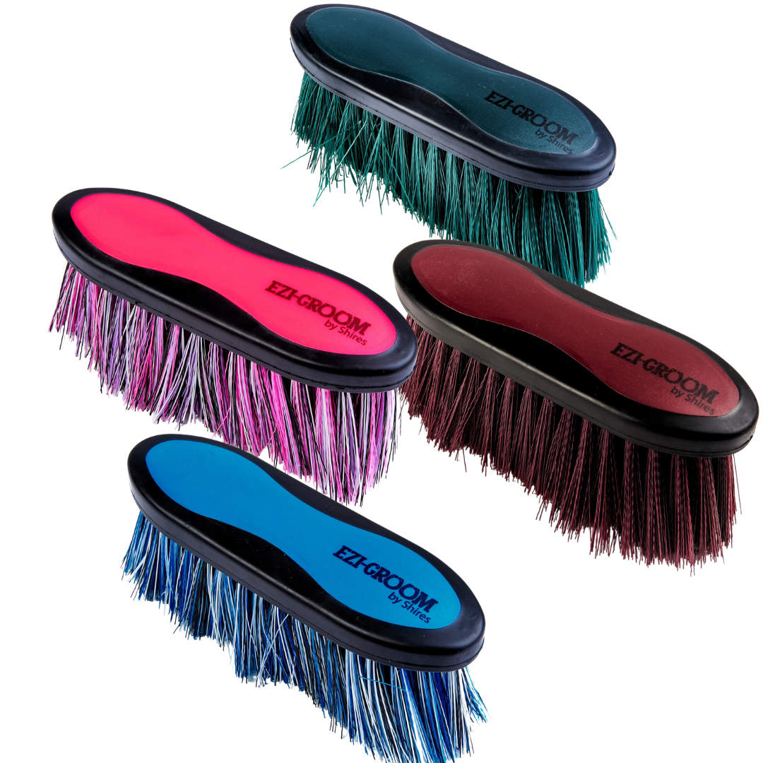 Shires EZI-GROOM Grip Long Bristle Dandy Brush