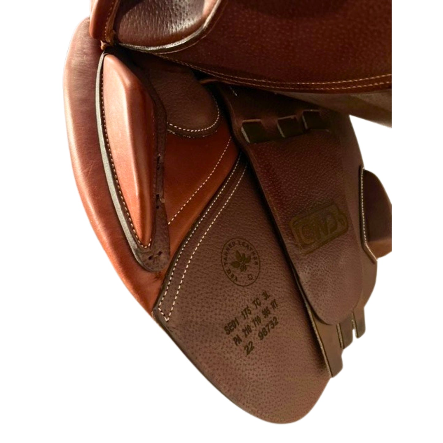 17.5'' CWD SEO1 Saddle