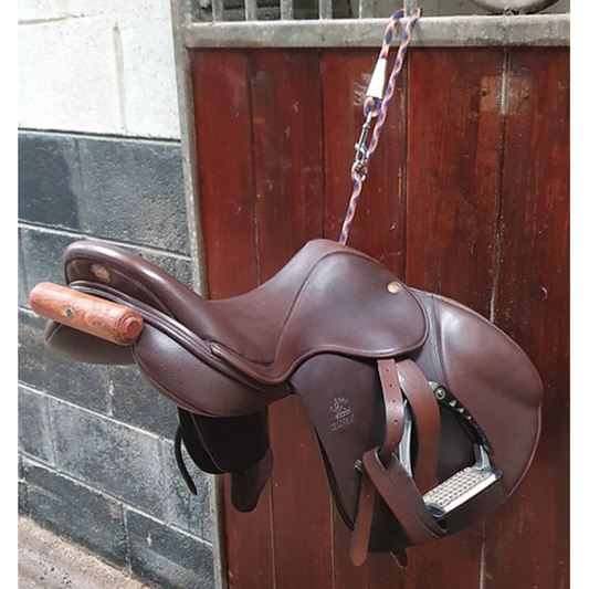 Equibuff SADDLEDOCK- Portable Saddle Holder