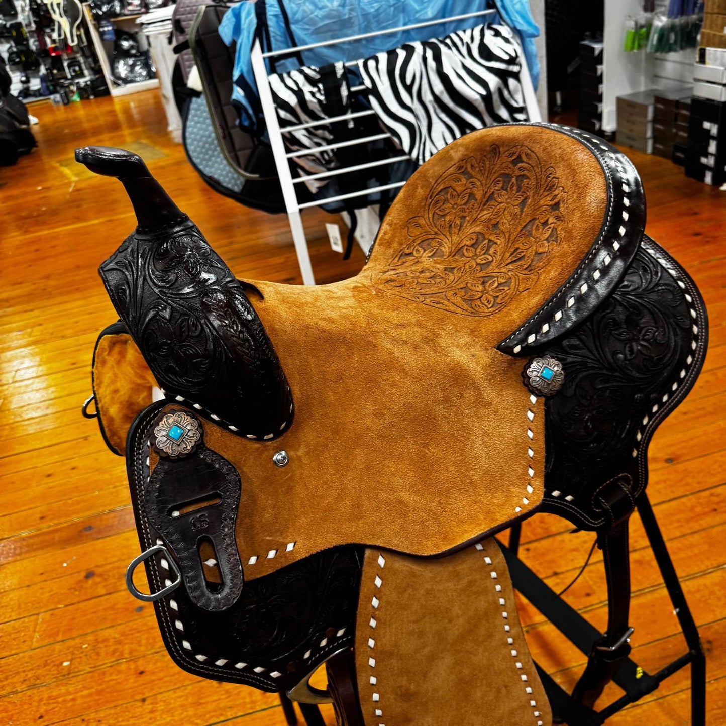 Western Saddle Brown