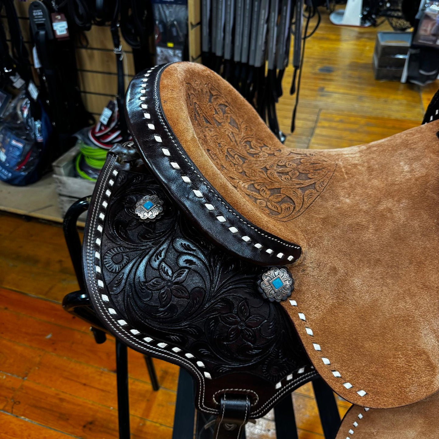 Western Saddle Brown