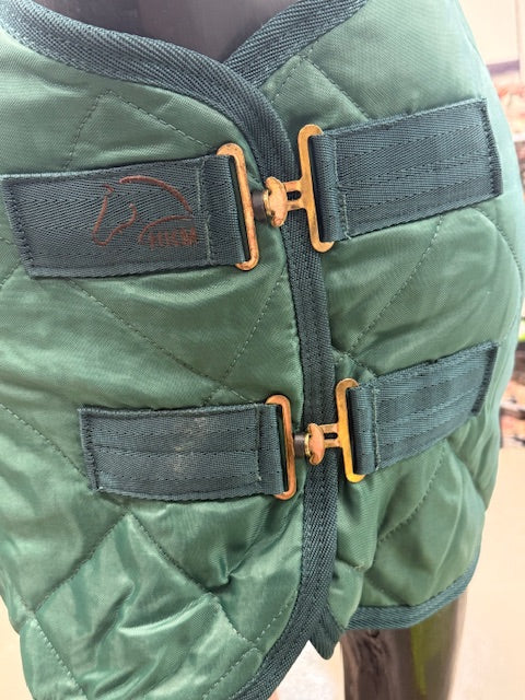 Luxurious fleece stable rug